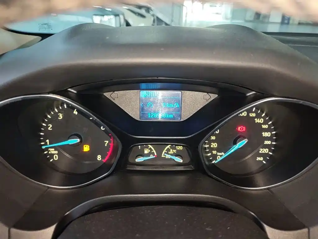 Ford Focus — миниатюра 12