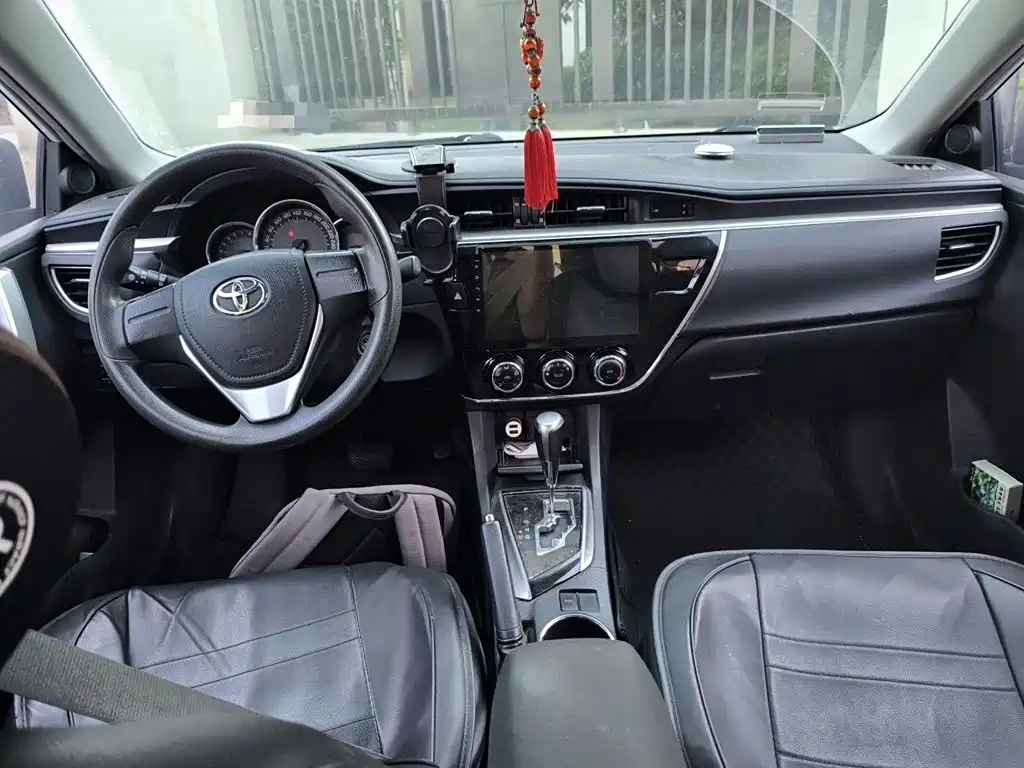Toyota Corolla — миниатюра 10