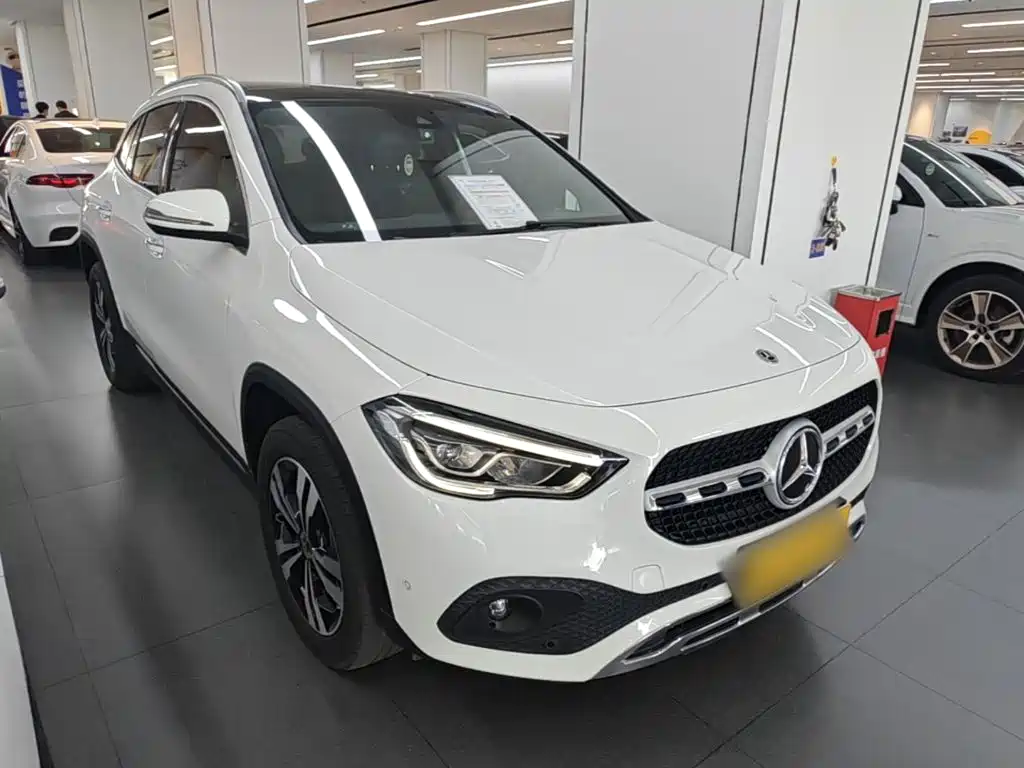 Mercedes-Benz GLA — миниатюра 4
