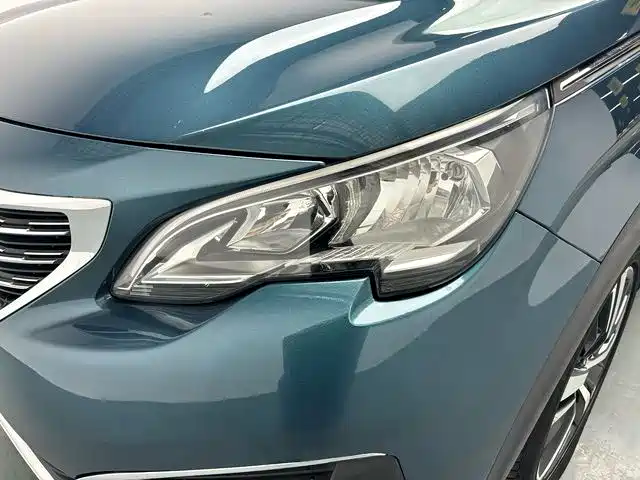 Peugeot 5008 — миниатюра 19