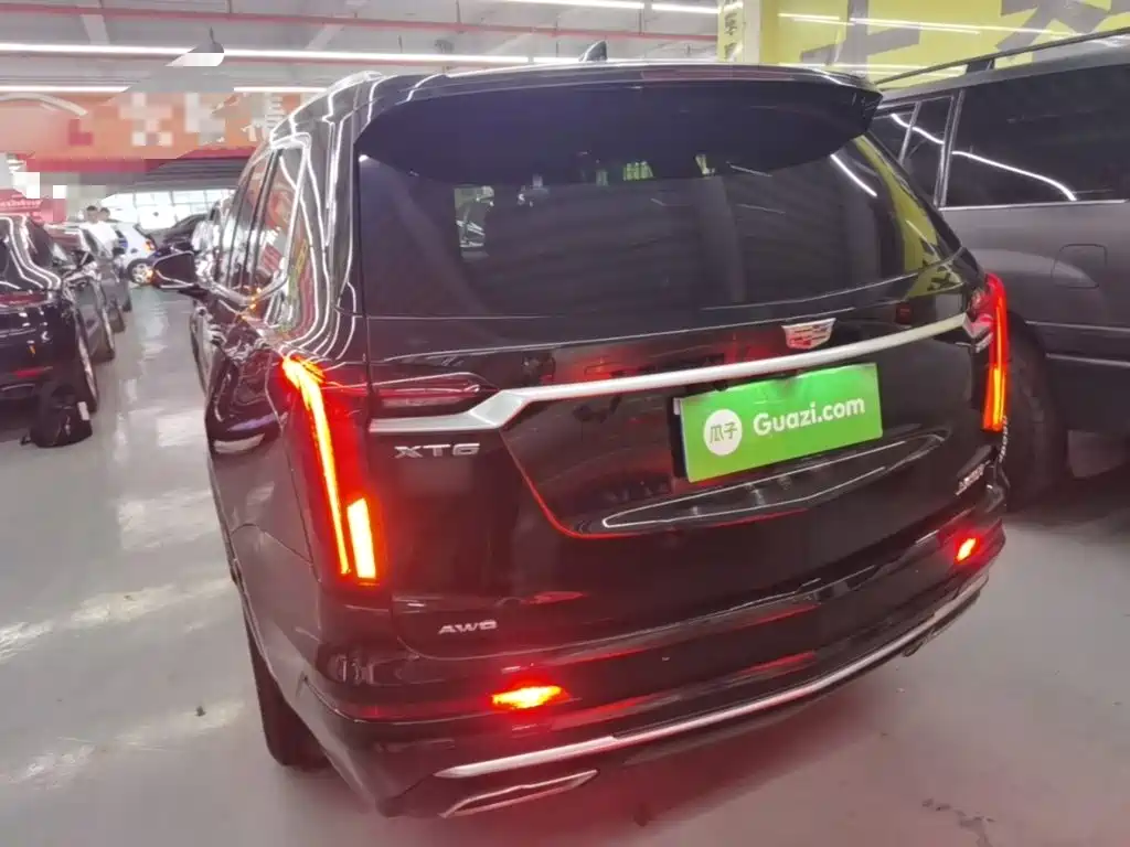 Cadillac XT6 — миниатюра 5