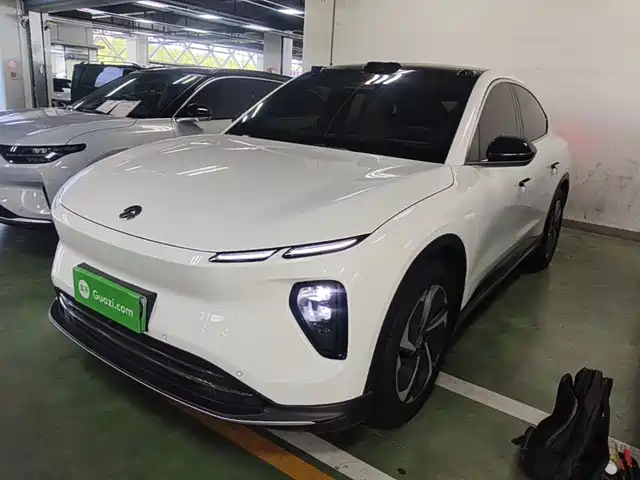 NIO EC6