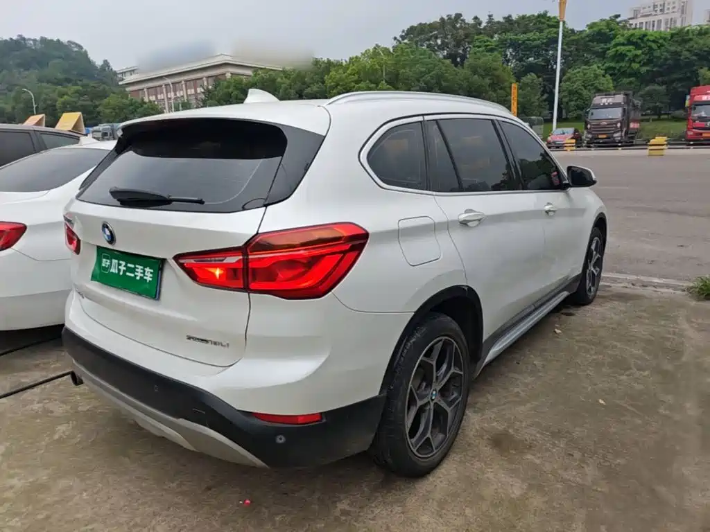 BMW X1 — миниатюра 7
