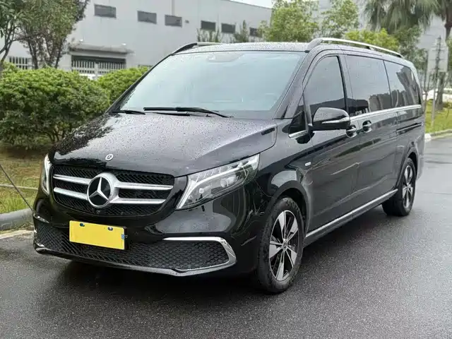 MERCEDES-BENZ V CLASS