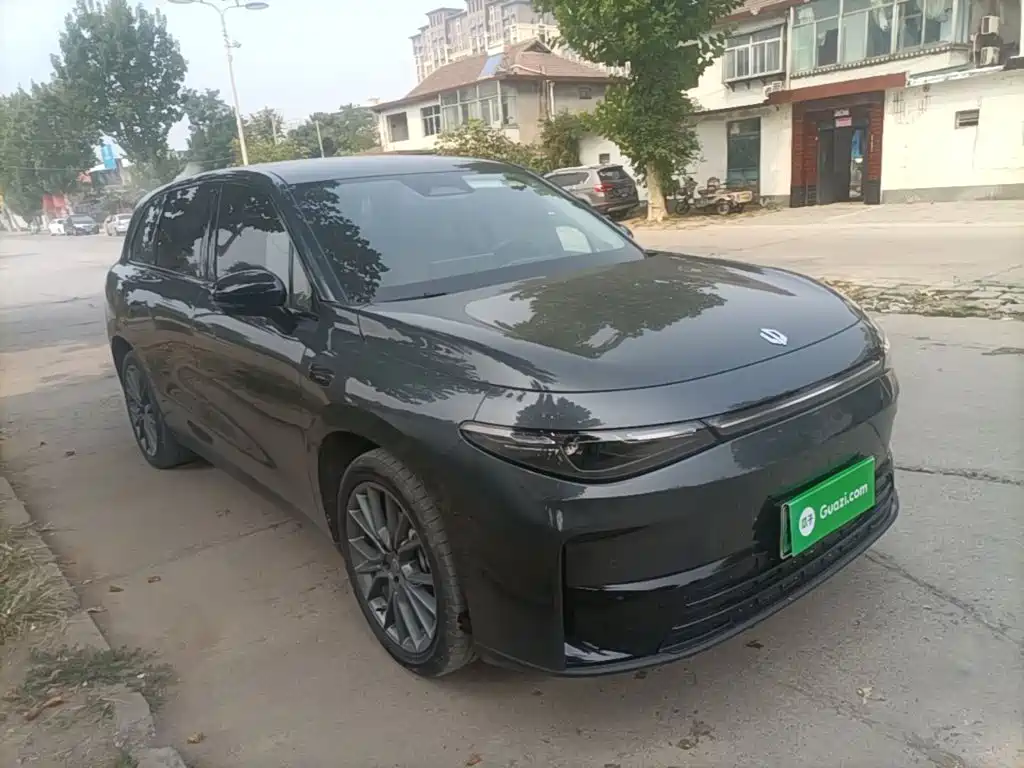 Leapmotor Leapmotor C10 — миниатюра 4