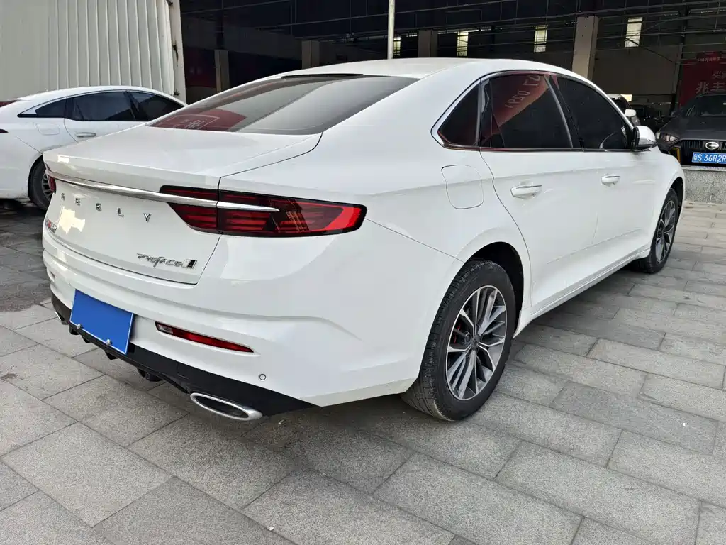 GEELY AUTOMOBILE XINGRUI