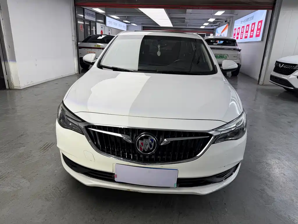Buick Excelle — миниатюра 2