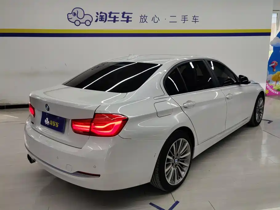 BMW 3 Series — миниатюра 3