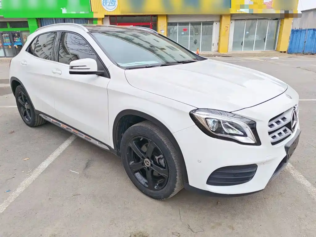 Mercedes-Benz GLA — миниатюра 22