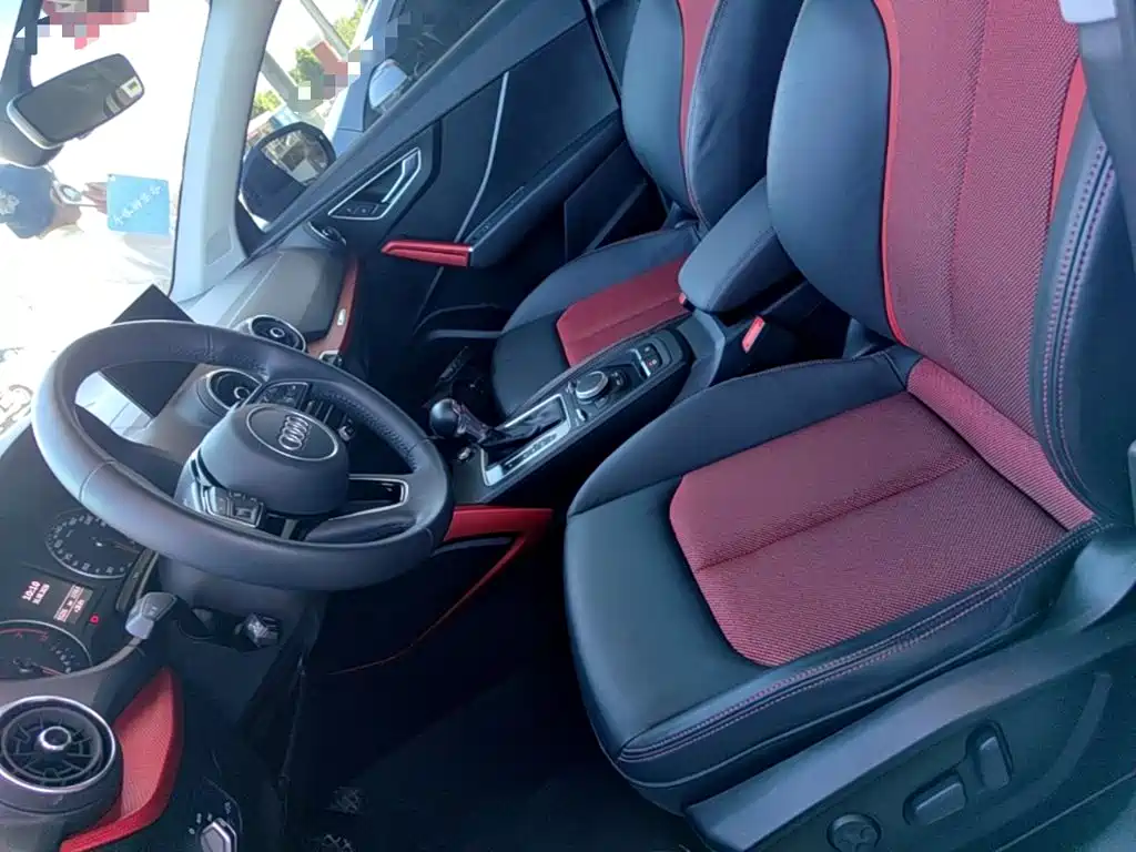 Audi Q2L — миниатюра 15
