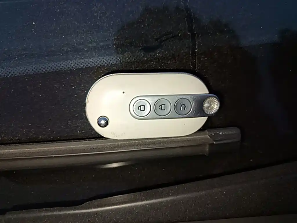 Wuling MINIEV — миниатюра 9