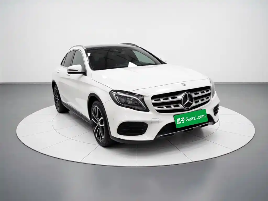 Mercedes-Benz GLA — миниатюра 3