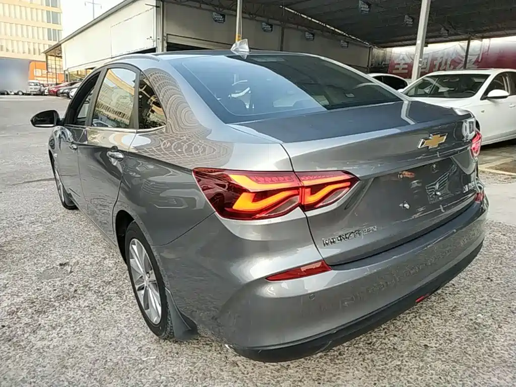 Chevrolet Monza — миниатюра 5