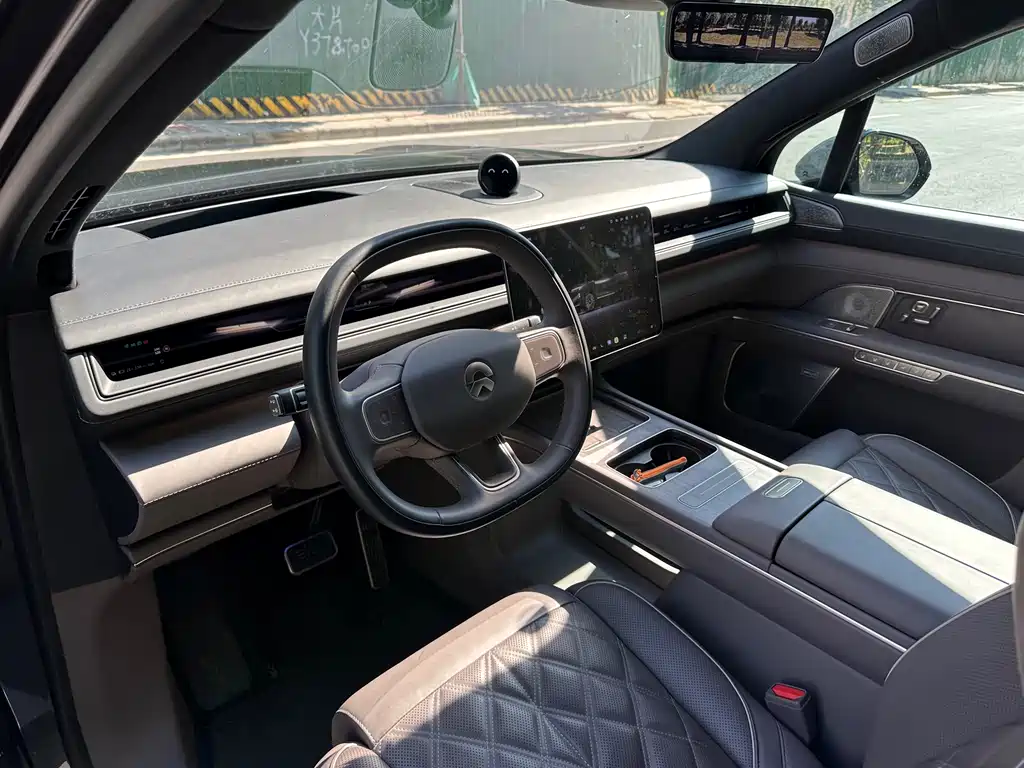 NIO ES8 — миниатюра 4