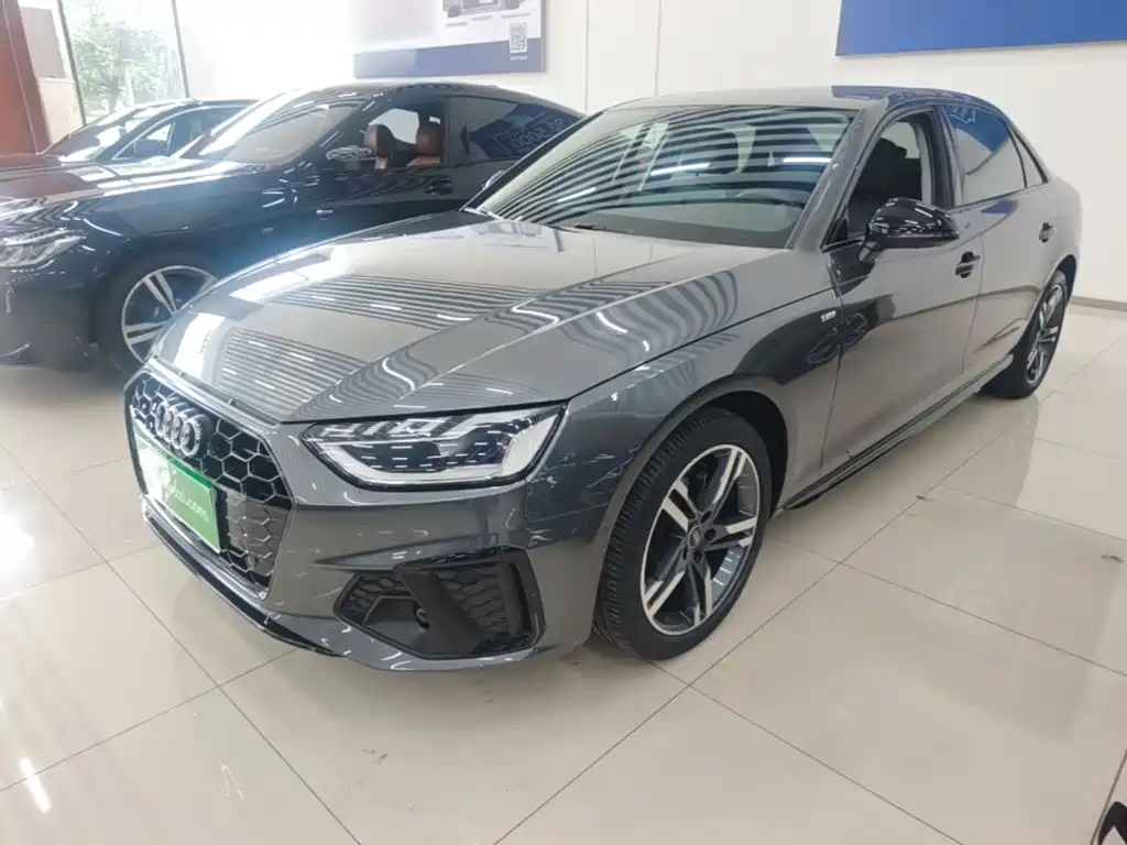 奥迪A4L 2022款 40 TFSI 豪华动感型 2023