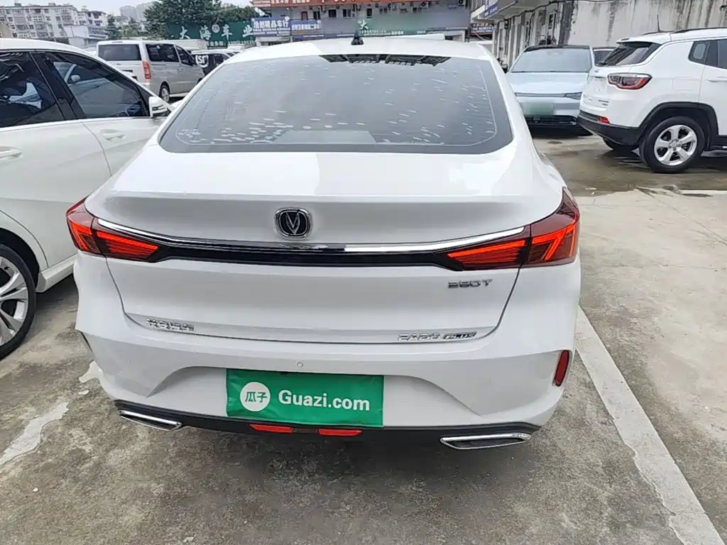 Changan Eado — миниатюра 6