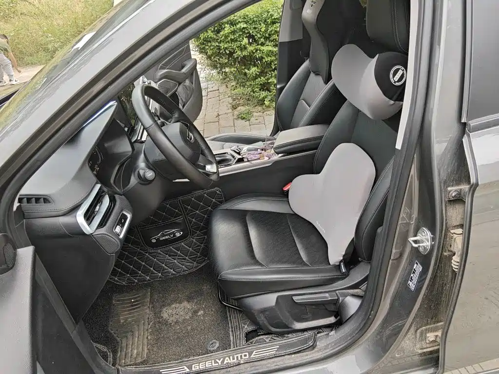 Geely Emgrand — миниатюра 11