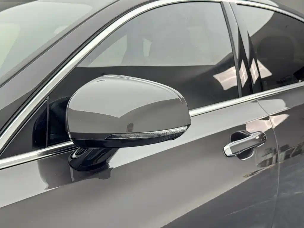 Volvo S90 PHEV — миниатюра 12
