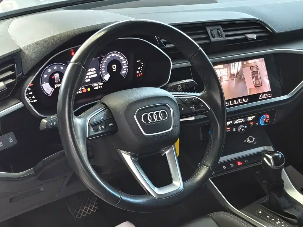 Audi Q3 — миниатюра 8
