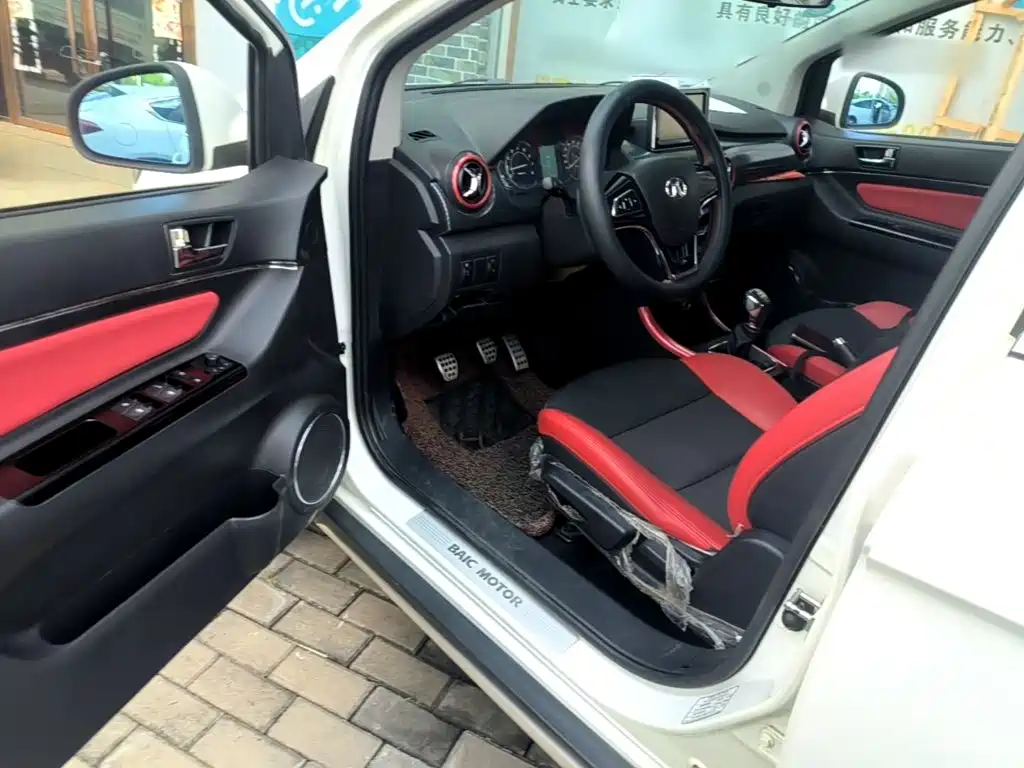 BAIC Senova X25 — миниатюра 16