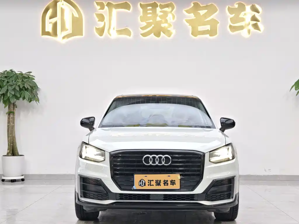 Audi Q2L 2018 35 TFSI VI