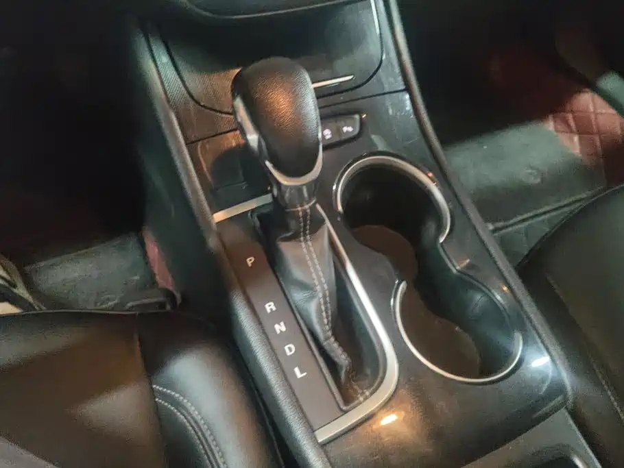 Buick Verano — миниатюра 16