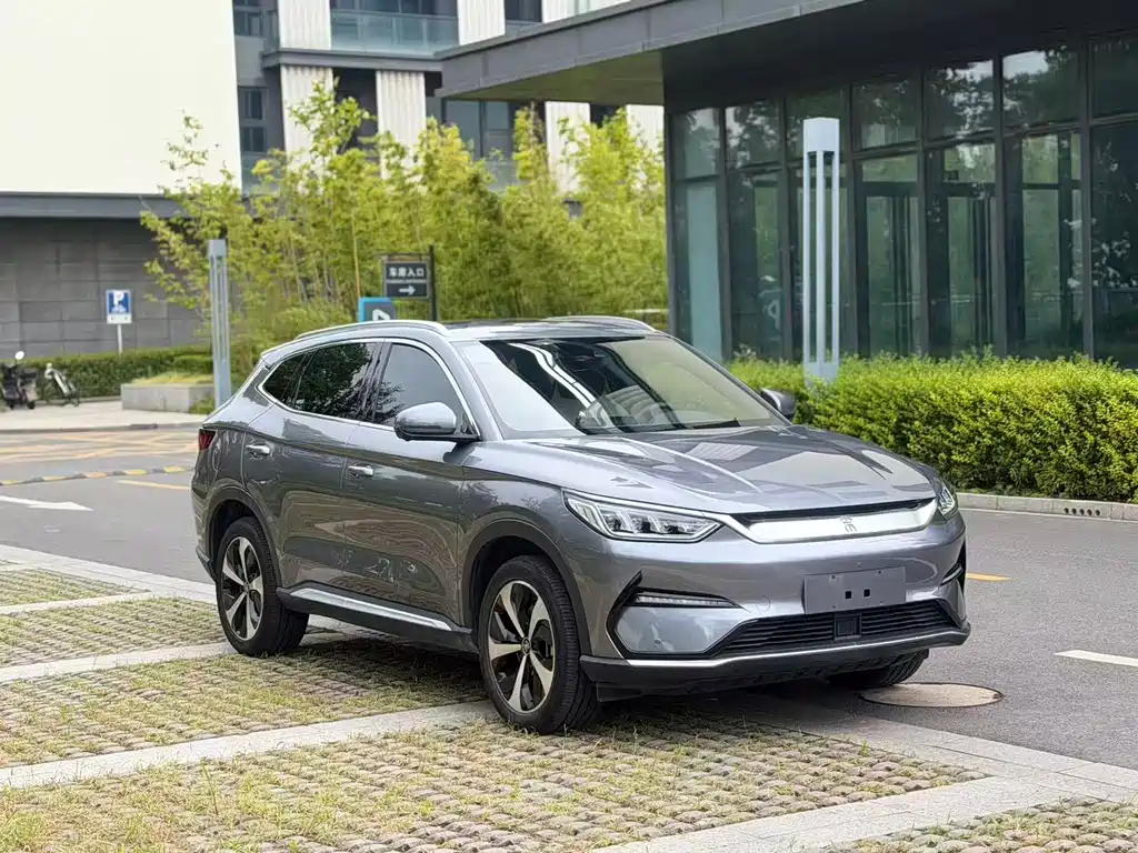 BYD PLUS New Energy — миниатюра 3