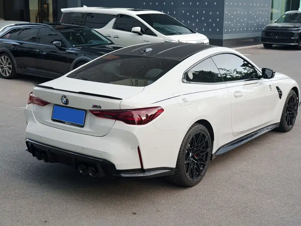 BMW M4 — миниатюра 4