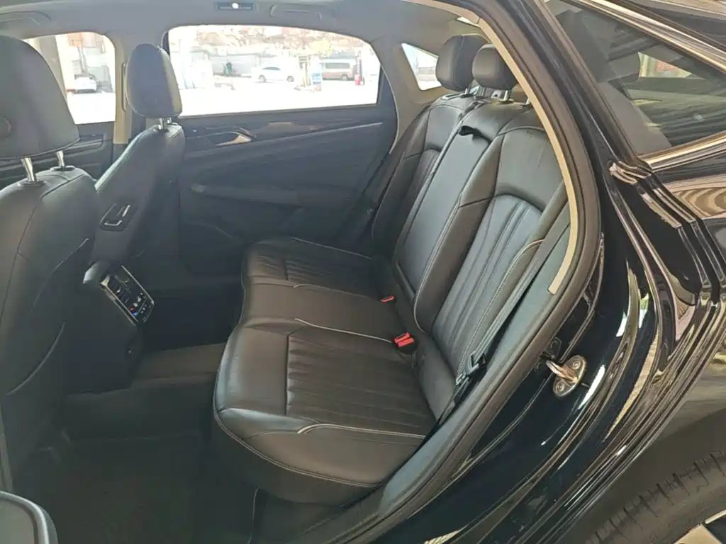 Volkswagen Passat — миниатюра 17