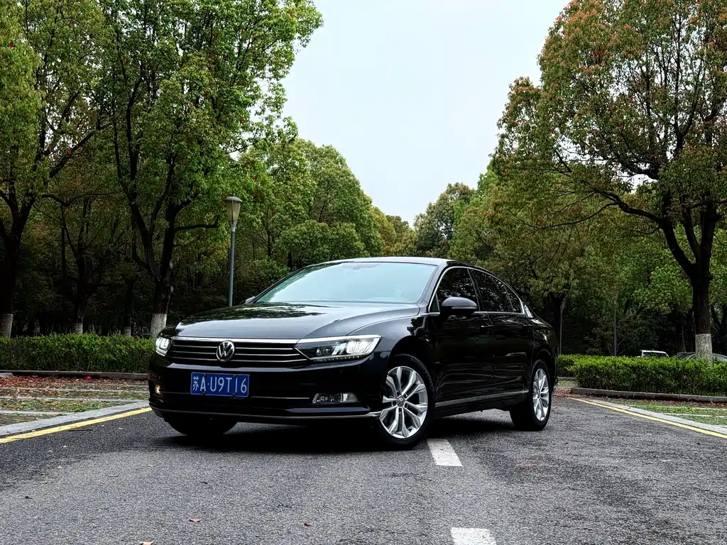 Купить Volkswagen Magotan