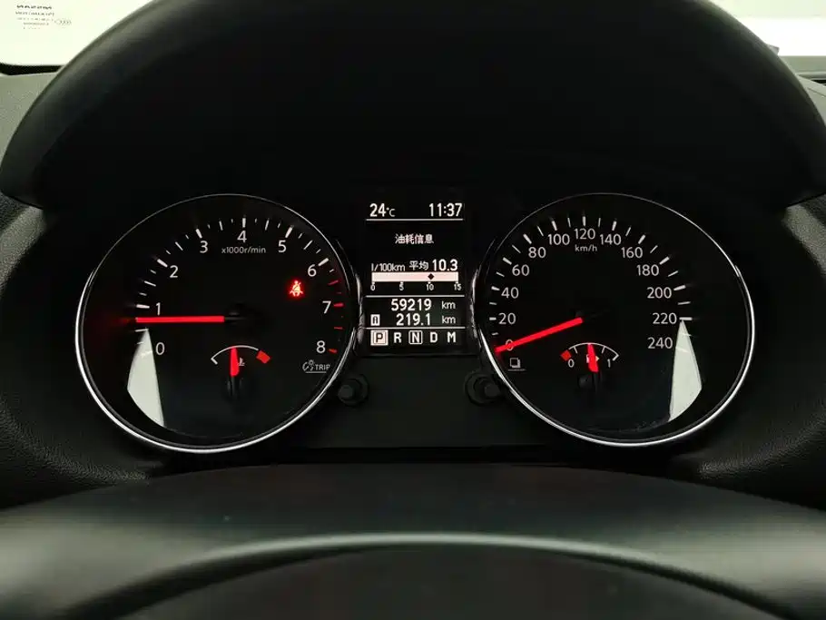 Nissan Qashqai — миниатюра 14