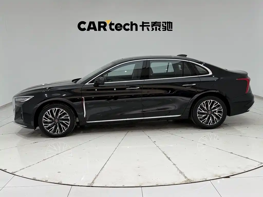 Hongqi Hongqi H5 — миниатюра 8