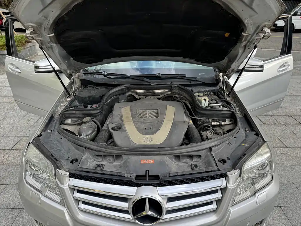 Mercedes-Benz GLK-Class (Import) — миниатюра 16