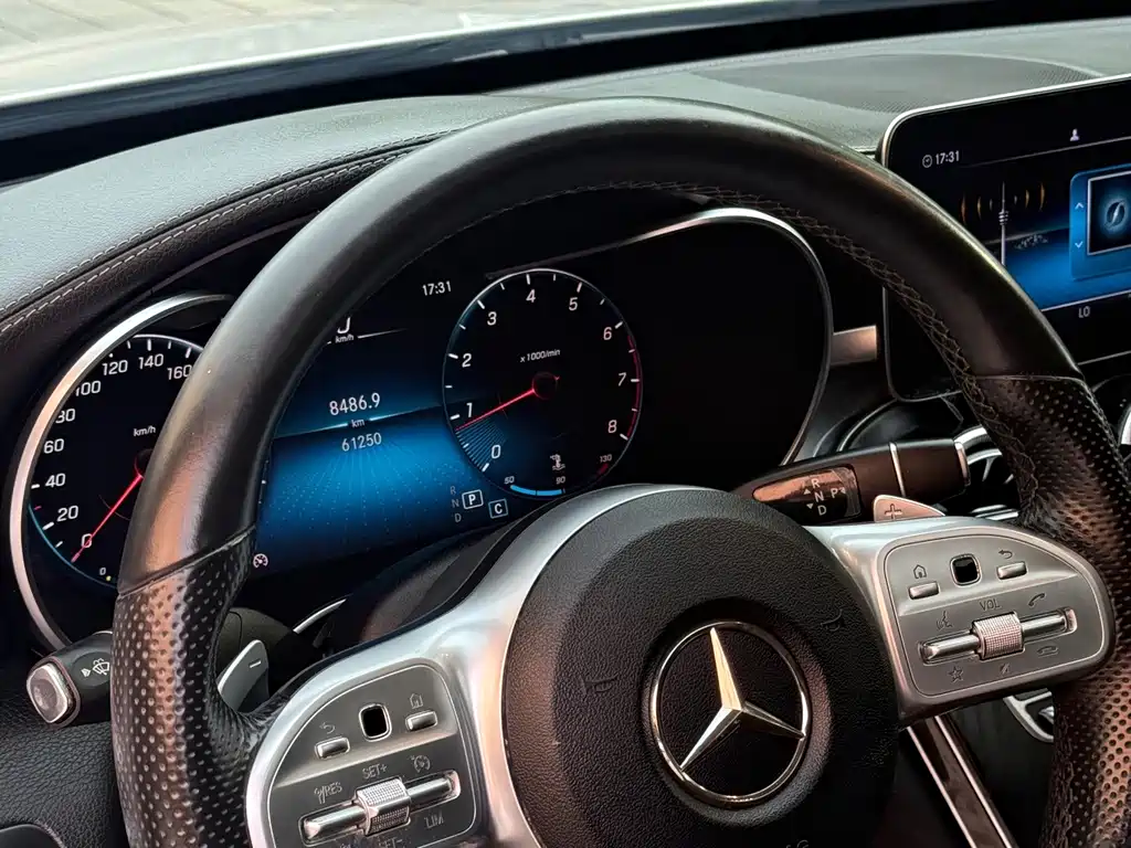 Mercedes-Benz C-Class — миниатюра 5