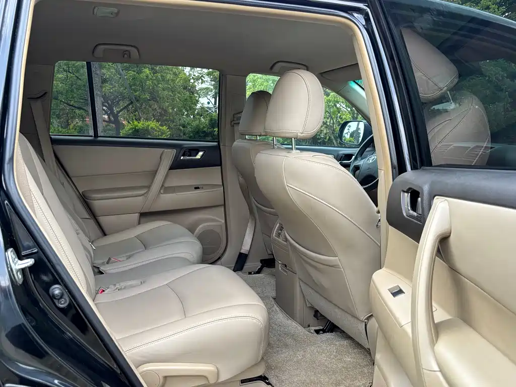 Toyota Highlander — фотографии объявления, Фото 11