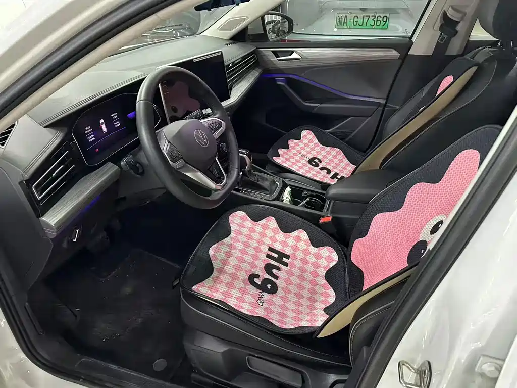Volkswagen Sagitar — миниатюра 3