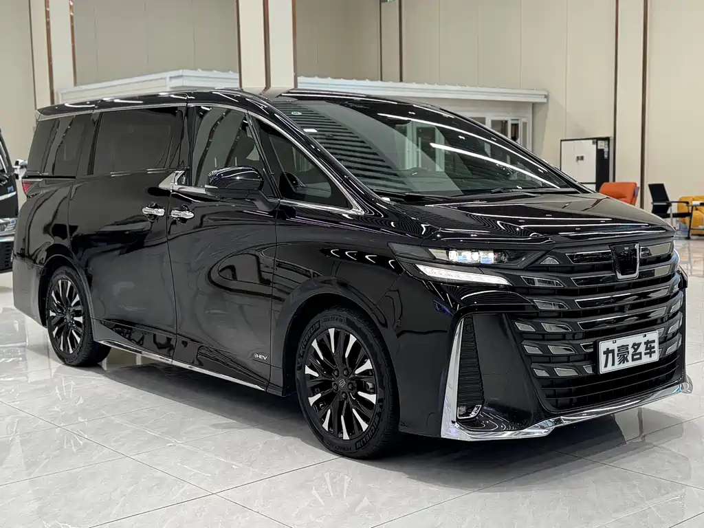 Toyota Vellfire — миниатюра 3