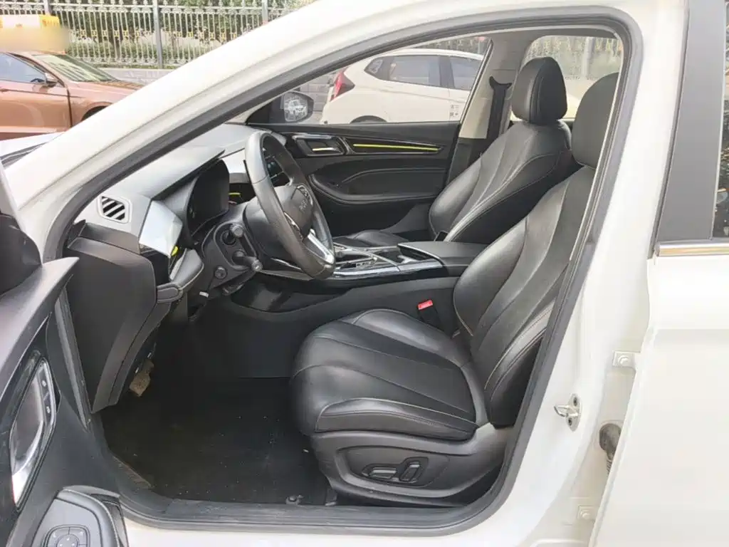 Roewe i5 — миниатюра 15