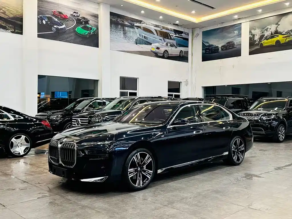 BMW 7 Series 2025