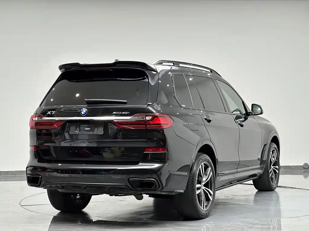BMW X7 — миниатюра 9