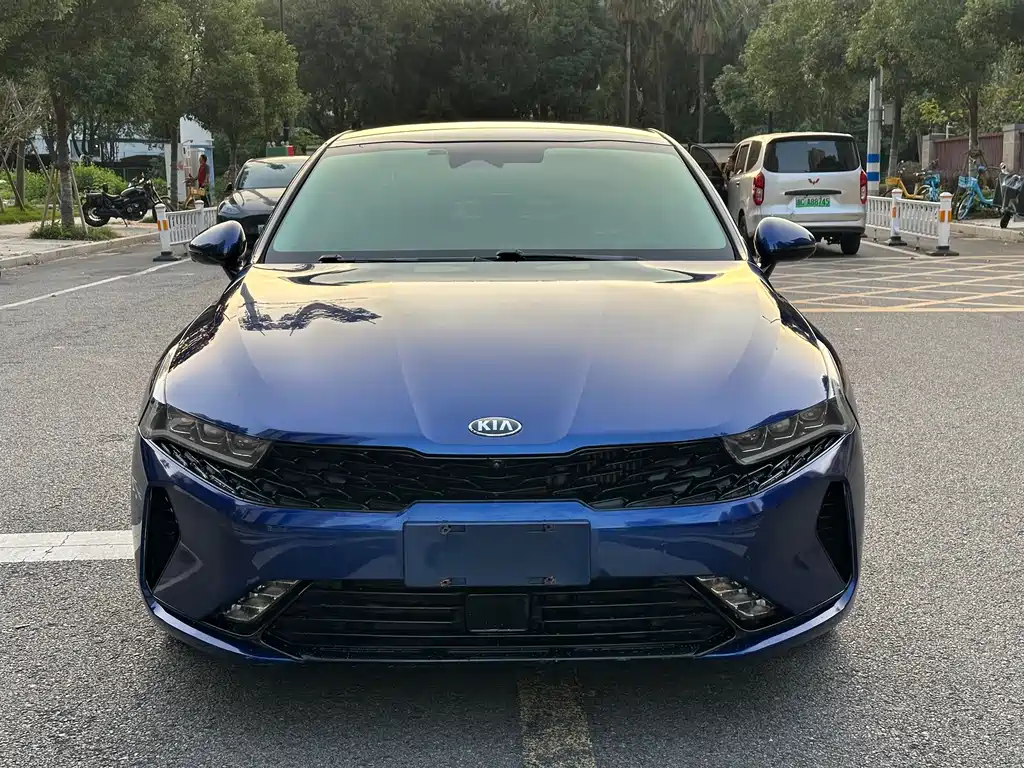 Kia K5 — миниатюра 2