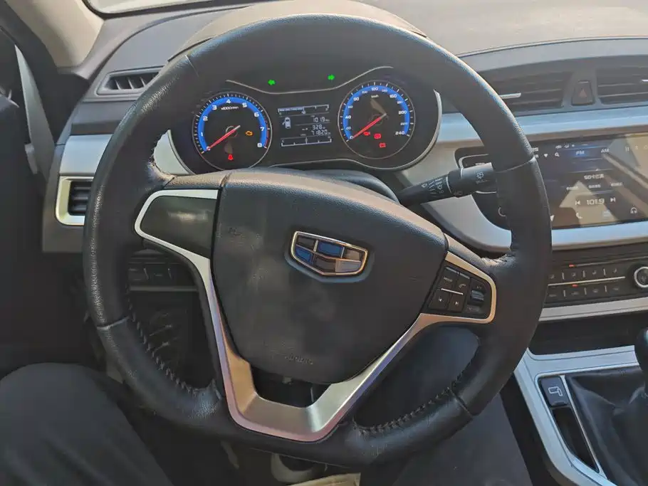 Geely Vision — миниатюра 14