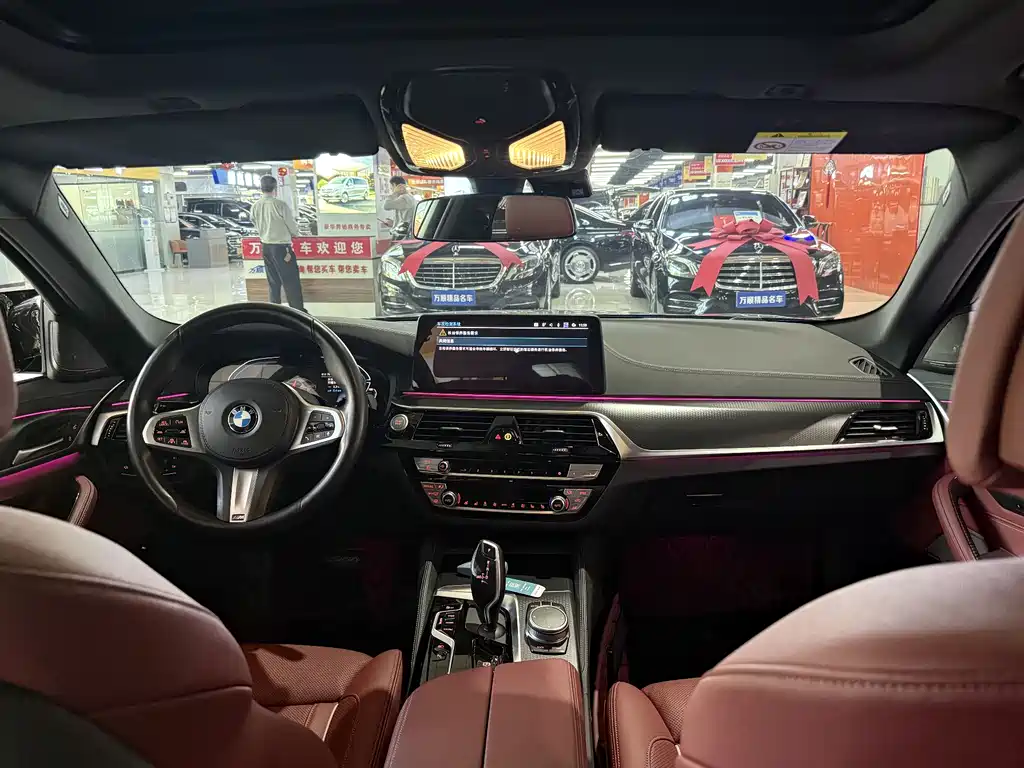 BMW 5 Series 5 2022 535Le M Sport