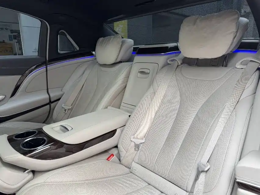 Mercedes-Benz Maybach S-Class S 400 4MATIC, фото 11