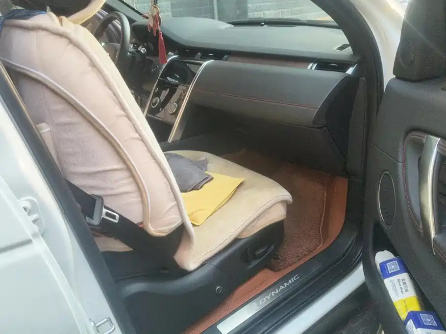 Land Rover Discovery Sport — миниатюра 8