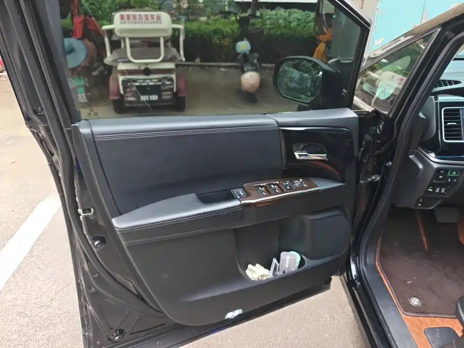 Honda Elysion 2019 2.0L Luxury