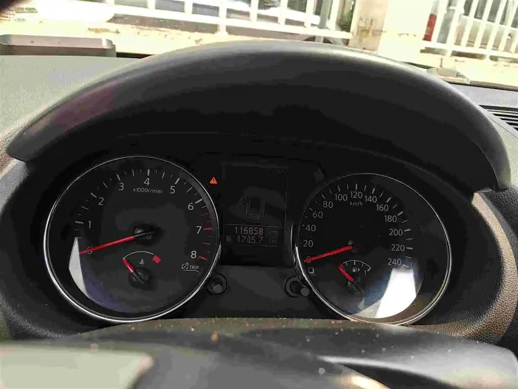 Nissan Qashqai — миниатюра 4