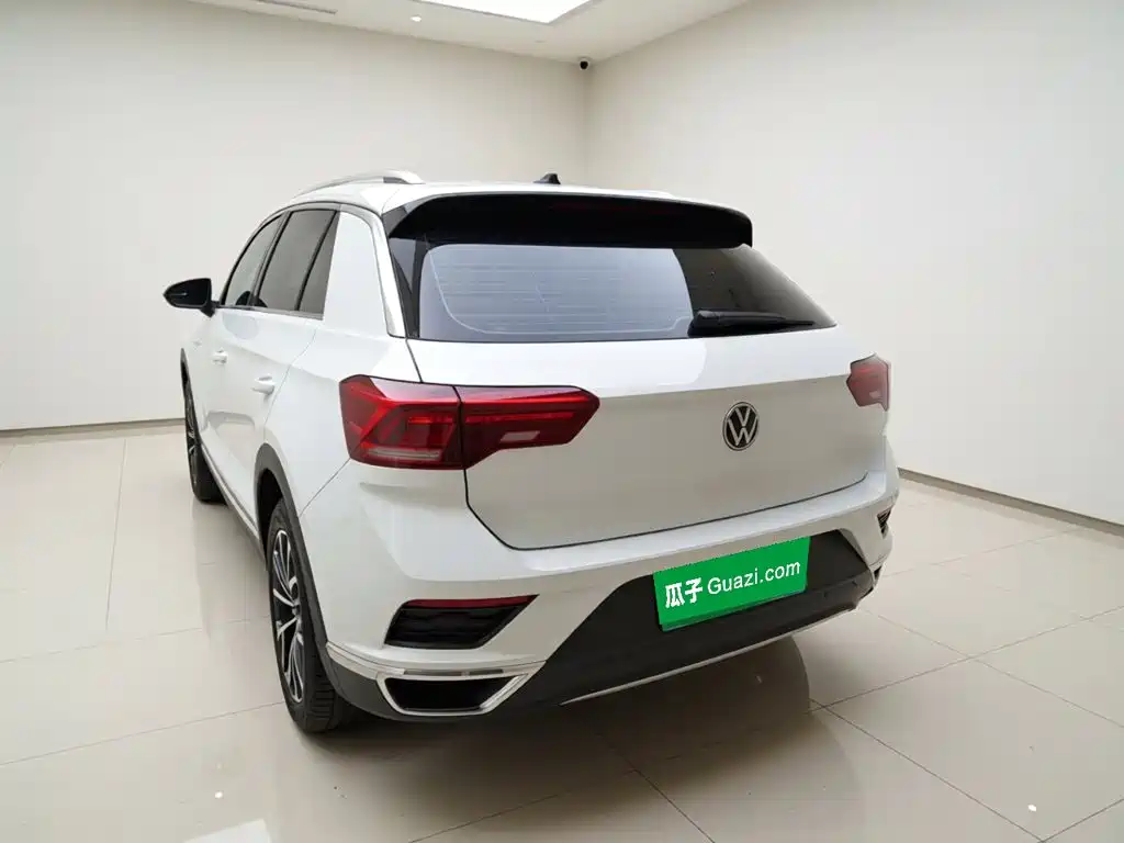 Volkswagen T-Roc — миниатюра 3