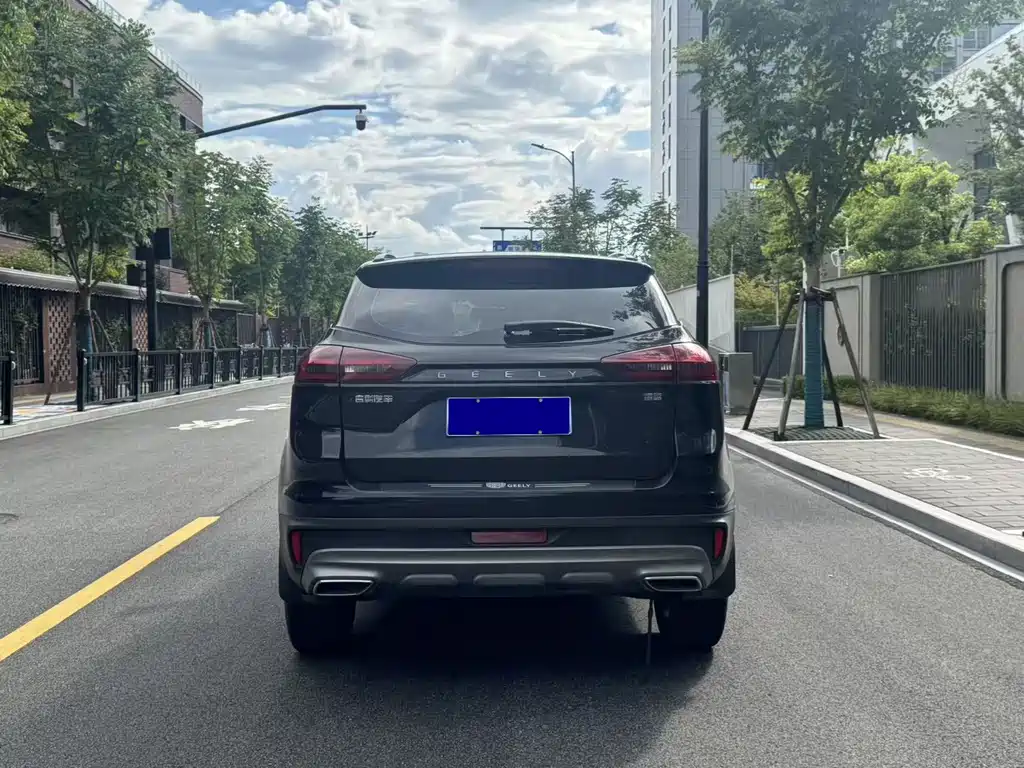 Geely Boyue — миниатюра 4
