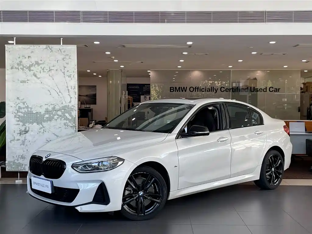 BMW 1 Series 2023